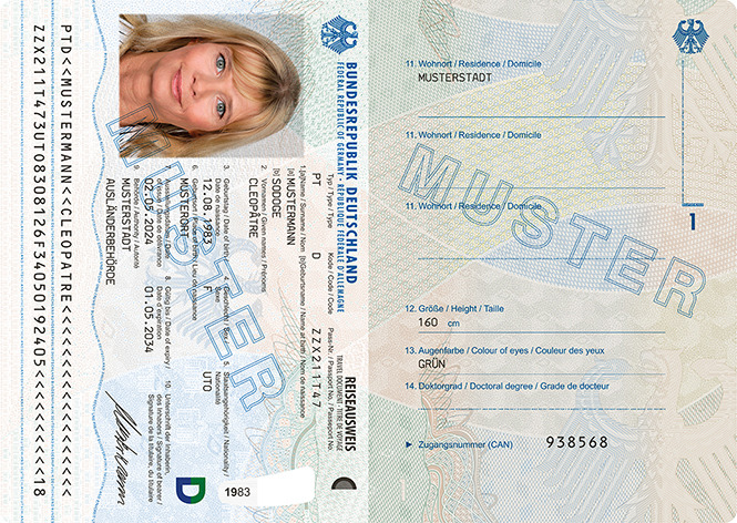 Abbildung der Passkartendatenseite und der Passbuchinnenseite 1 des Reiseausweises für Ausländer mit dem neuen Datenfeld „Nr. 14. Doktorgrad“