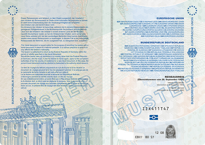 Abbildung des Vorsatzes und der Passkartentitelseite des Reiseausweises für Staatenlose